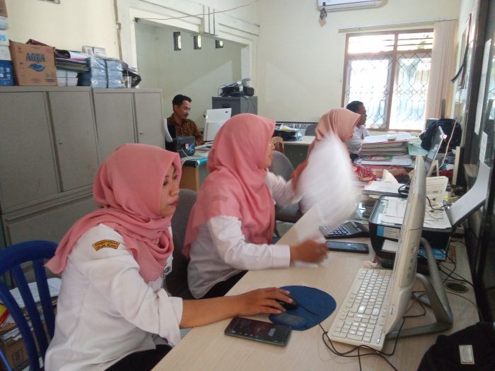 KERJA PERANGAKAT DESA ,,PEMERINTAH DESA ARJOSARI  ( TUSINO ) 02